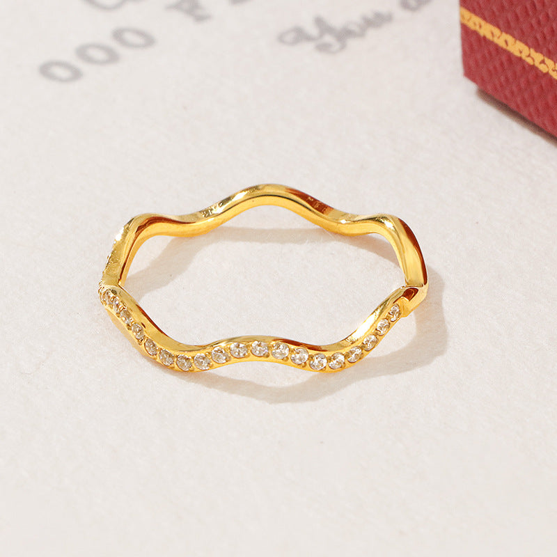 High-grade Micro Rhinestone Wave Female Titanium Rings