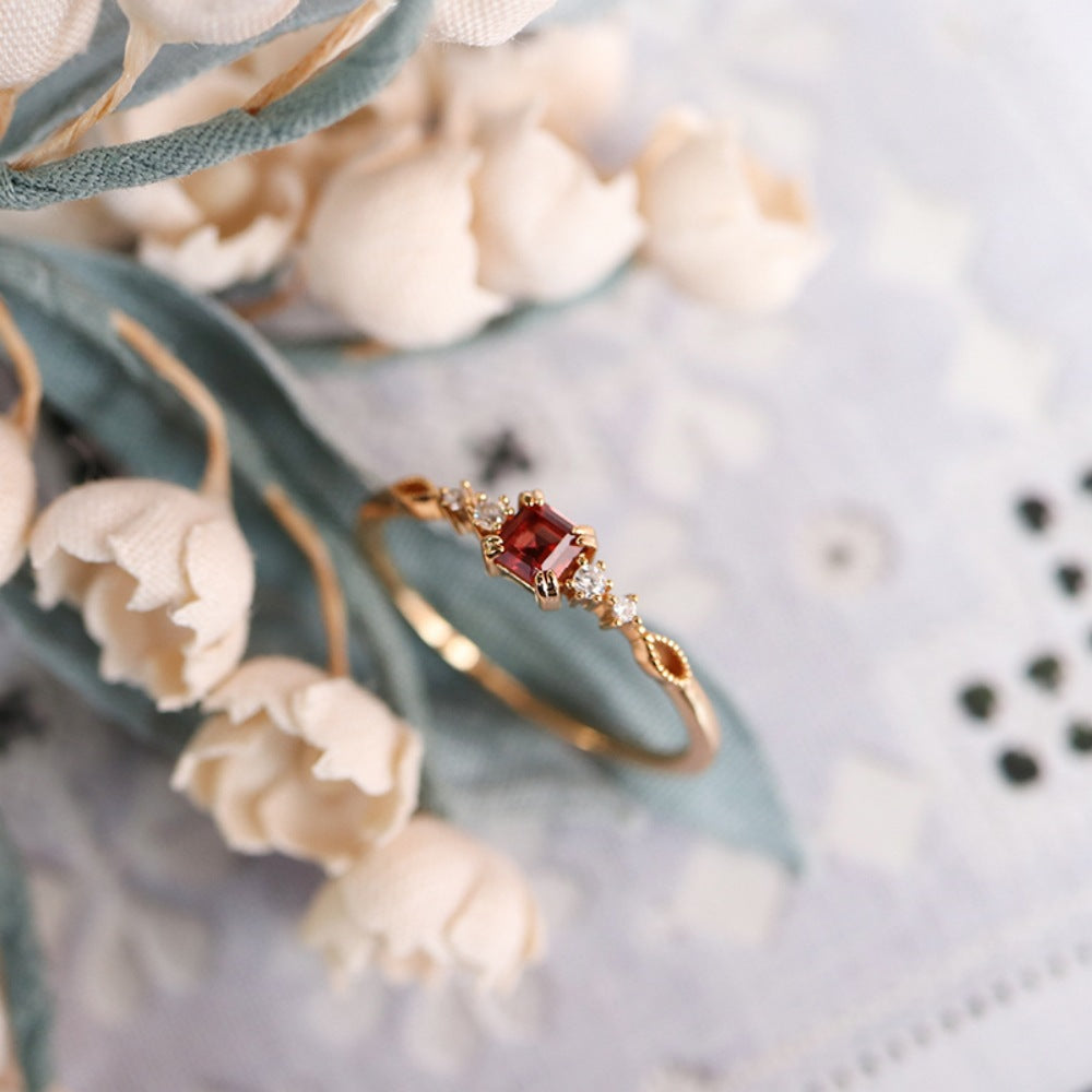Sier Niche Gentle Natural Colored Gems Female Rings