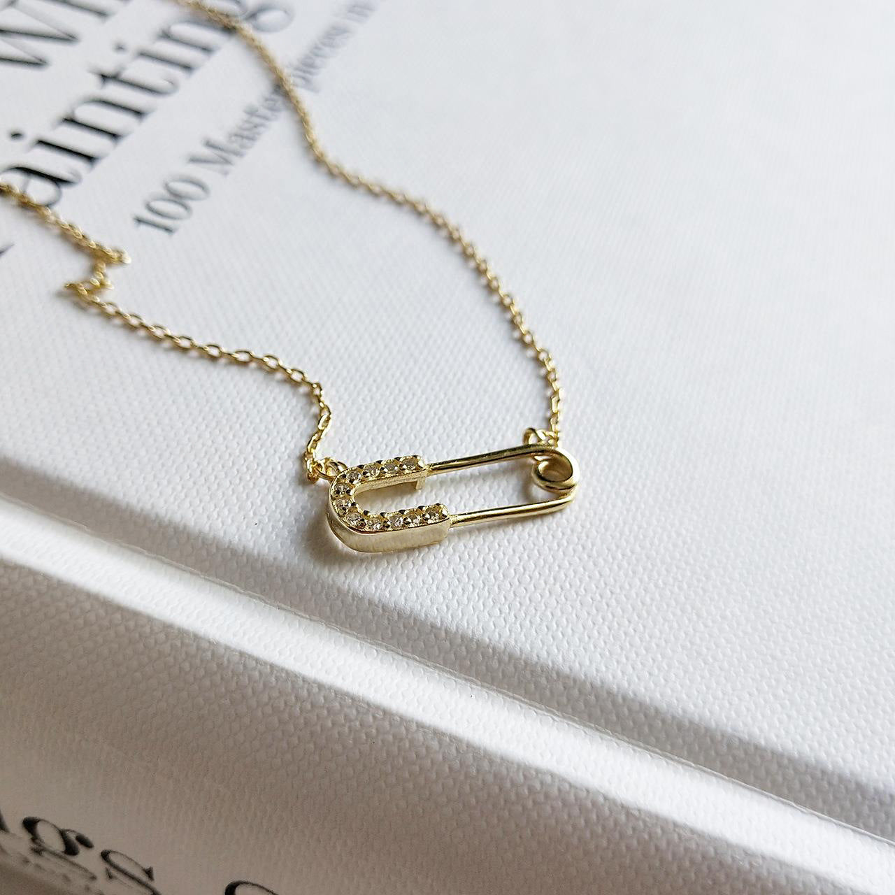 Women's Lux Sterling Sier Gold-plated Clip Simple Style Necklaces
