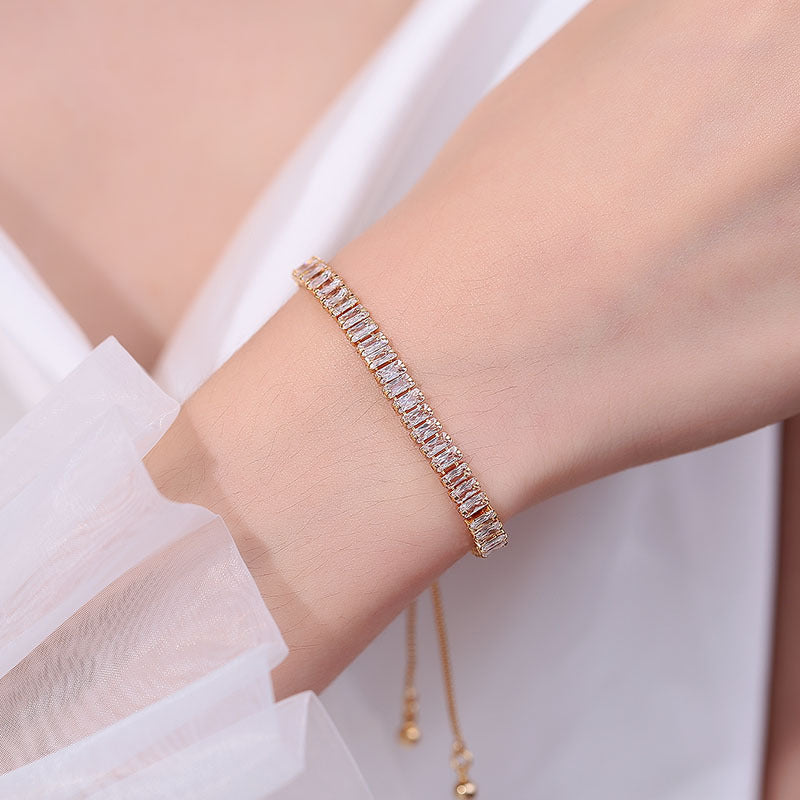 Women's Champagne Gold Zircon Temperament Wild Pull Bracelets
