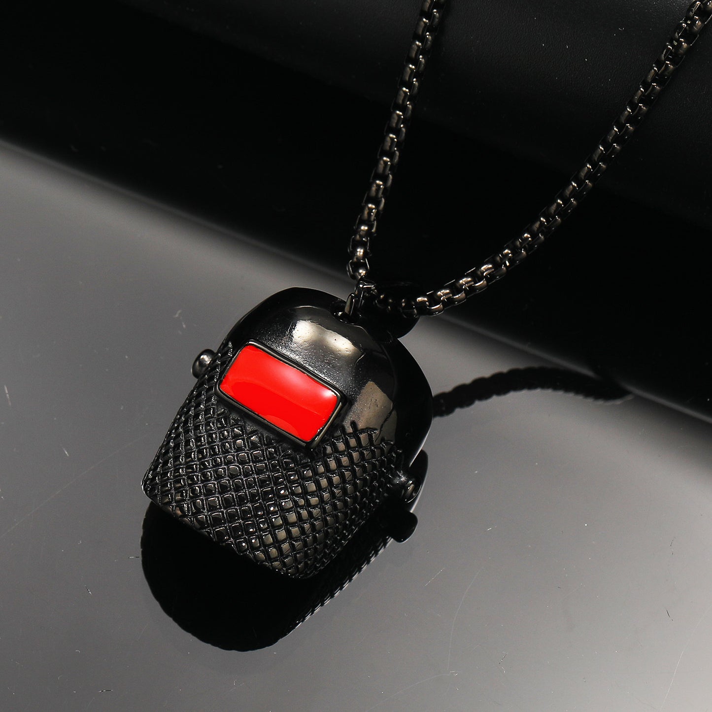 Men's Titanium Steel Welding Helmet Hip Hop Casting Polished Pendants