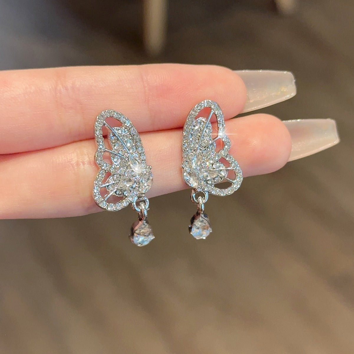 Women's Fashionable Light Luxury Butterfly Design High-grade Rings