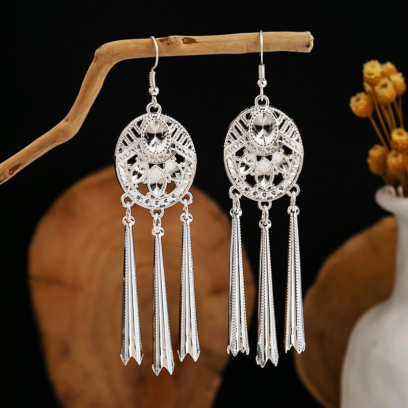 Sier Family Minority Ethnic Style Tourist Attractions Earrings