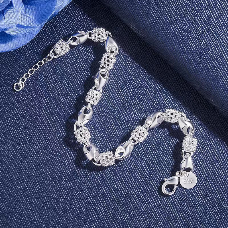 Sier-plated Hollow Exquisite Female Copper Alloy Bracelets