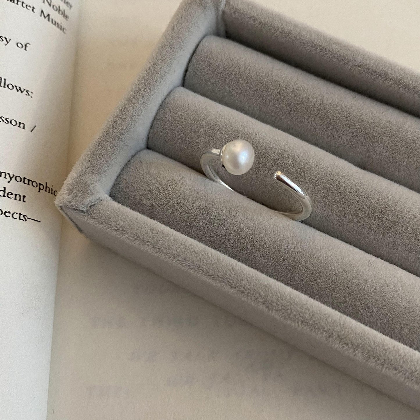 Cross Open Female Light Luxury High Rings