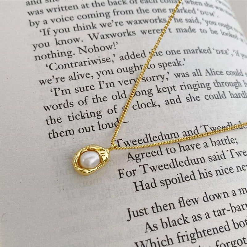 French Retro Freshwater Pearl Female Niche High-grade Necklaces