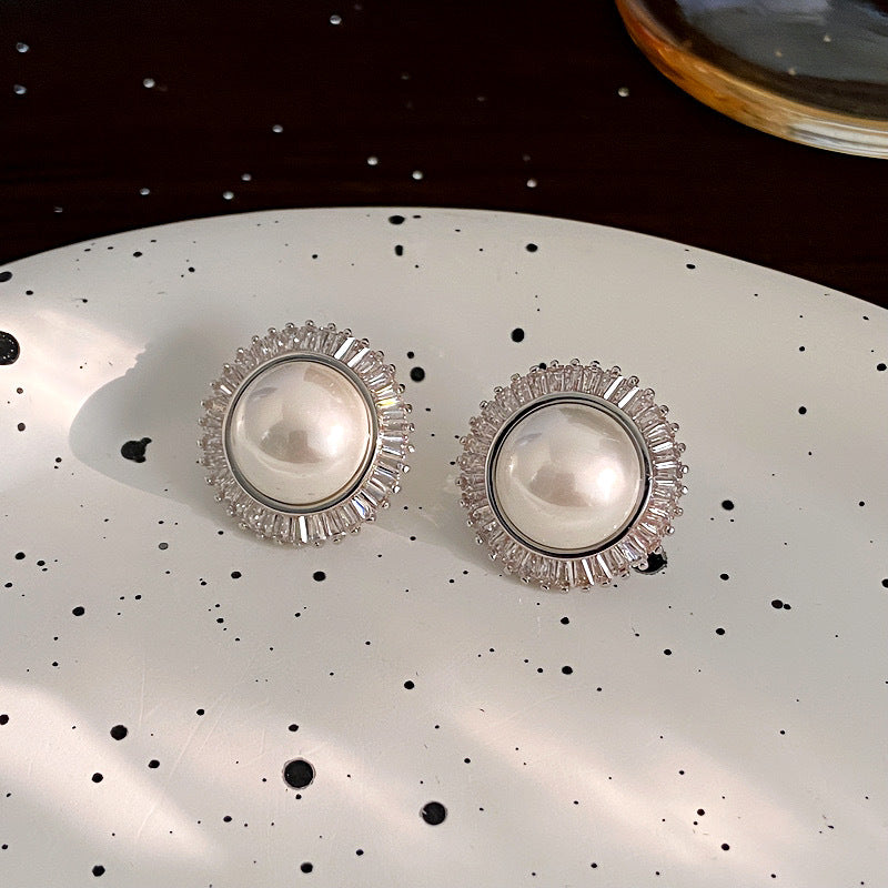 Style Design Disc Zircon Bead Retro Affordable Earrings