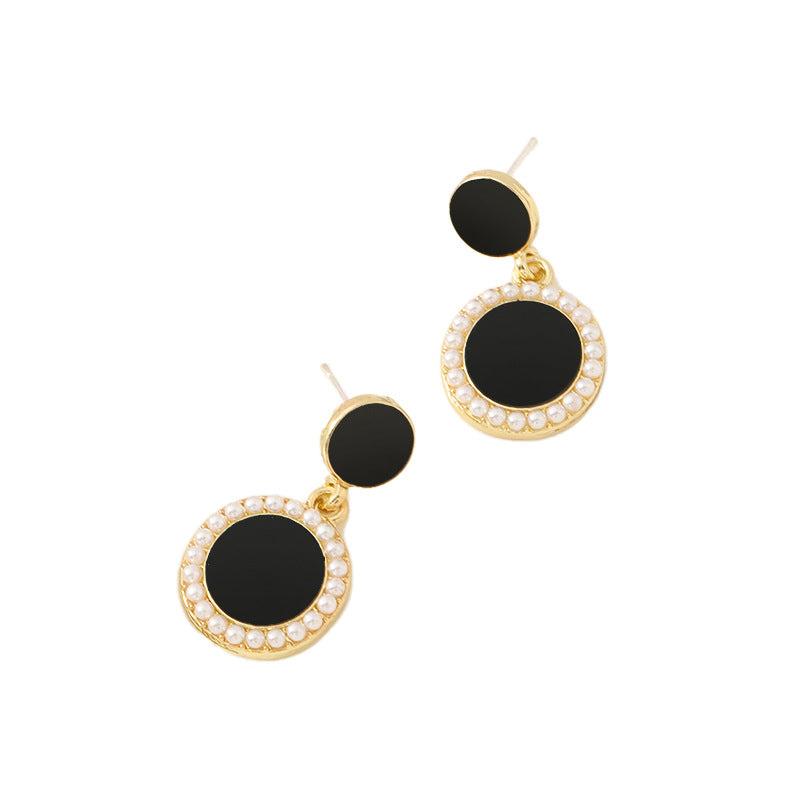 Black Style Light Luxury Pearl Retro Earrings