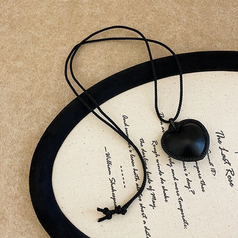 Women's Three-dimensional Love Braided Rope Personalized Fashionable Necklaces