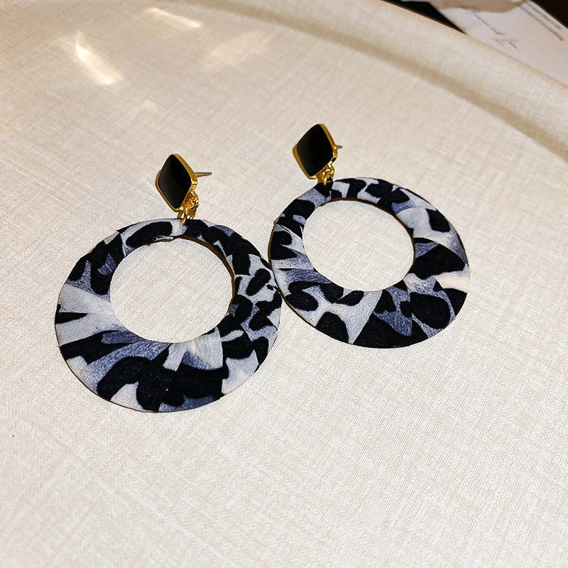 Leopard Print Artificial Leather Ear Fabulous Earrings