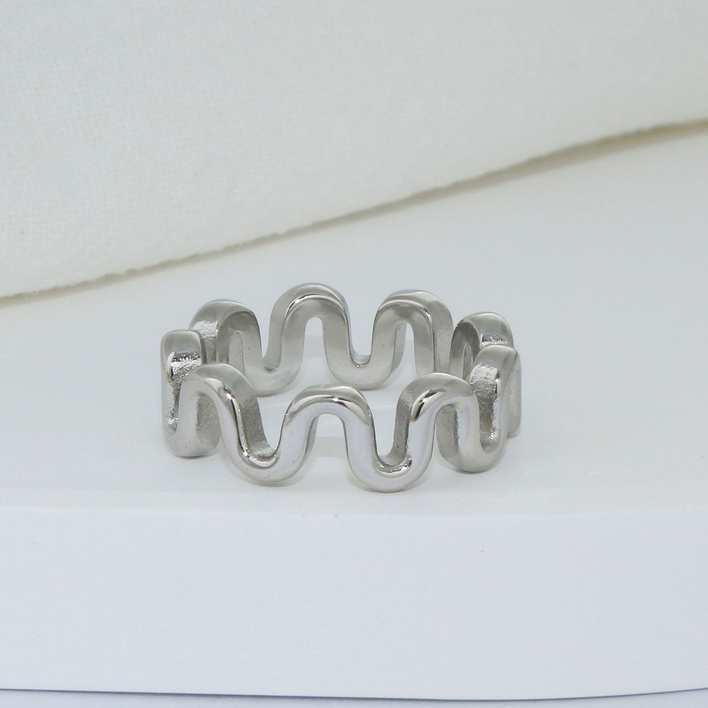 Women's & Men's Personalized Style Simple Fashion Temperament High Ring