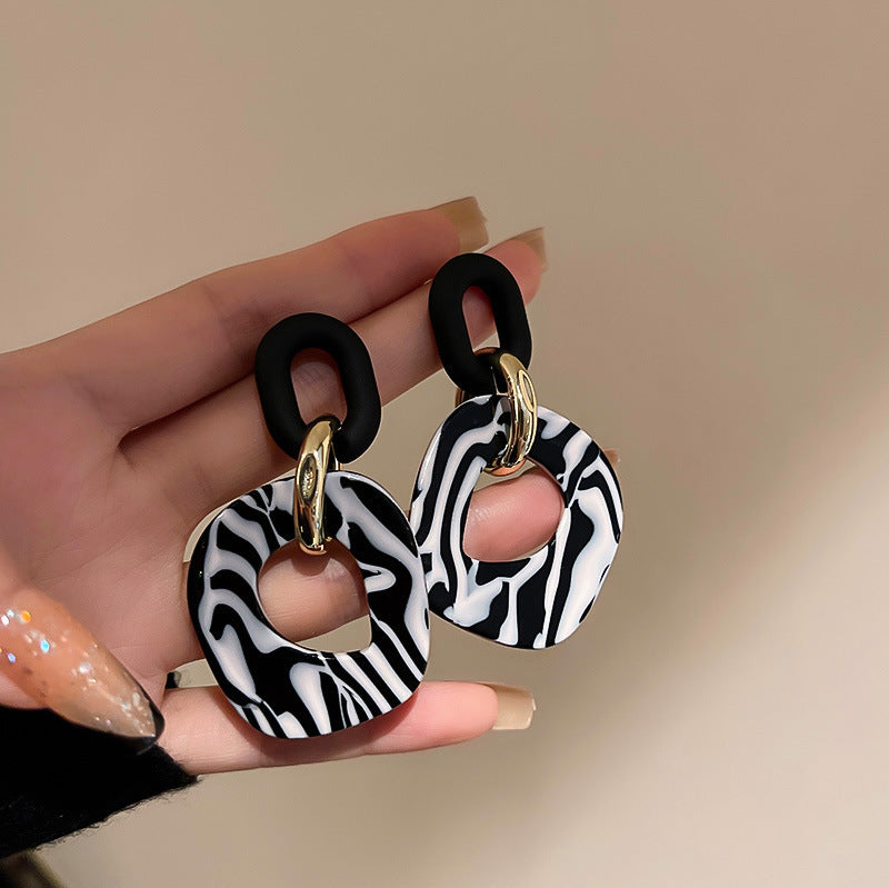 Women's Needle Simple Plaid Geometric Fashion High-grade Earrings