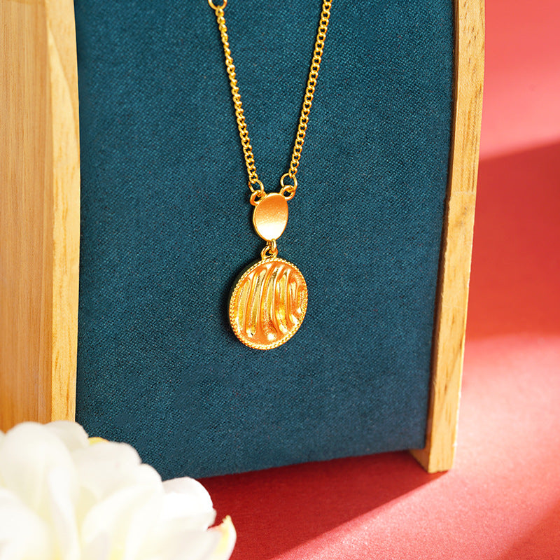 Women's No Color Fading Light Luxury Minority Necklaces