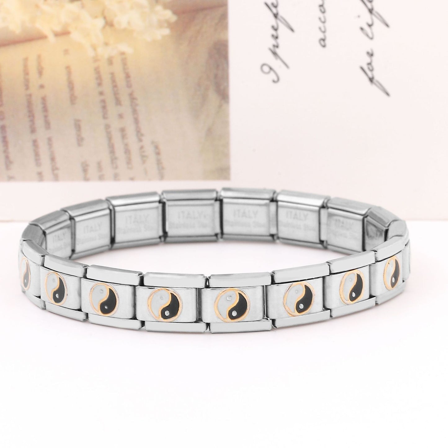 Retro Module Black White Eight Diagrams Three-color Bracelets