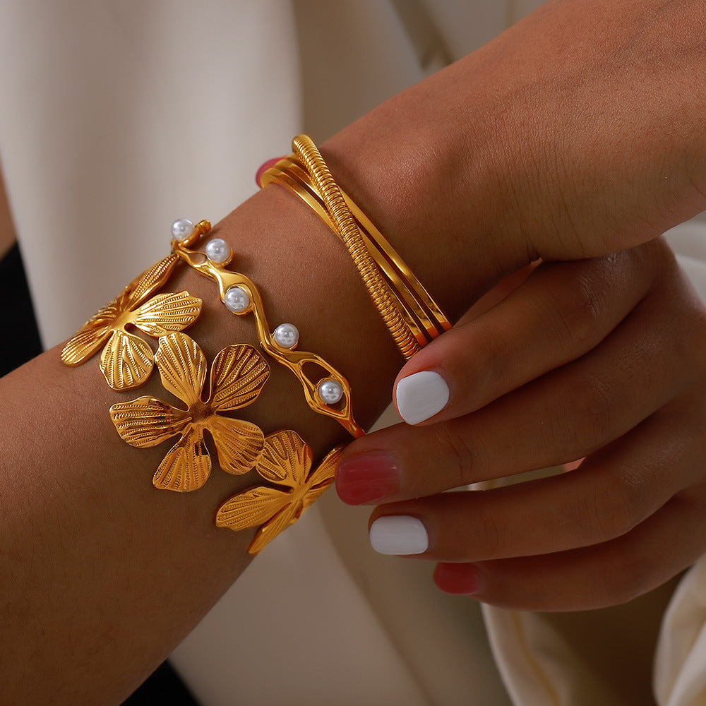 Design Geometric Pleated Texture Ornament Titanium Bracelets