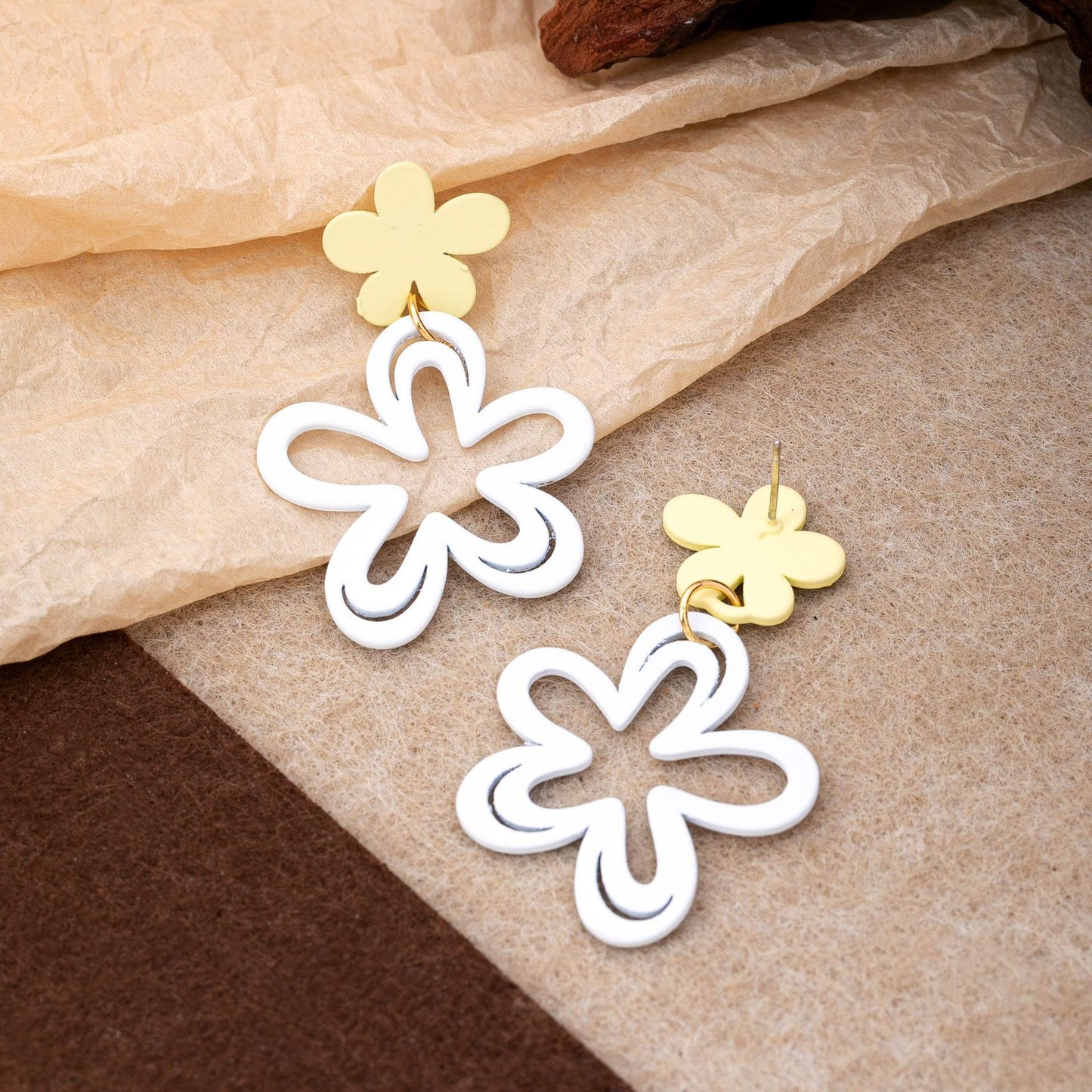 Dopamine Yellow Flower Sweet Beautiful Summer Ear Clip