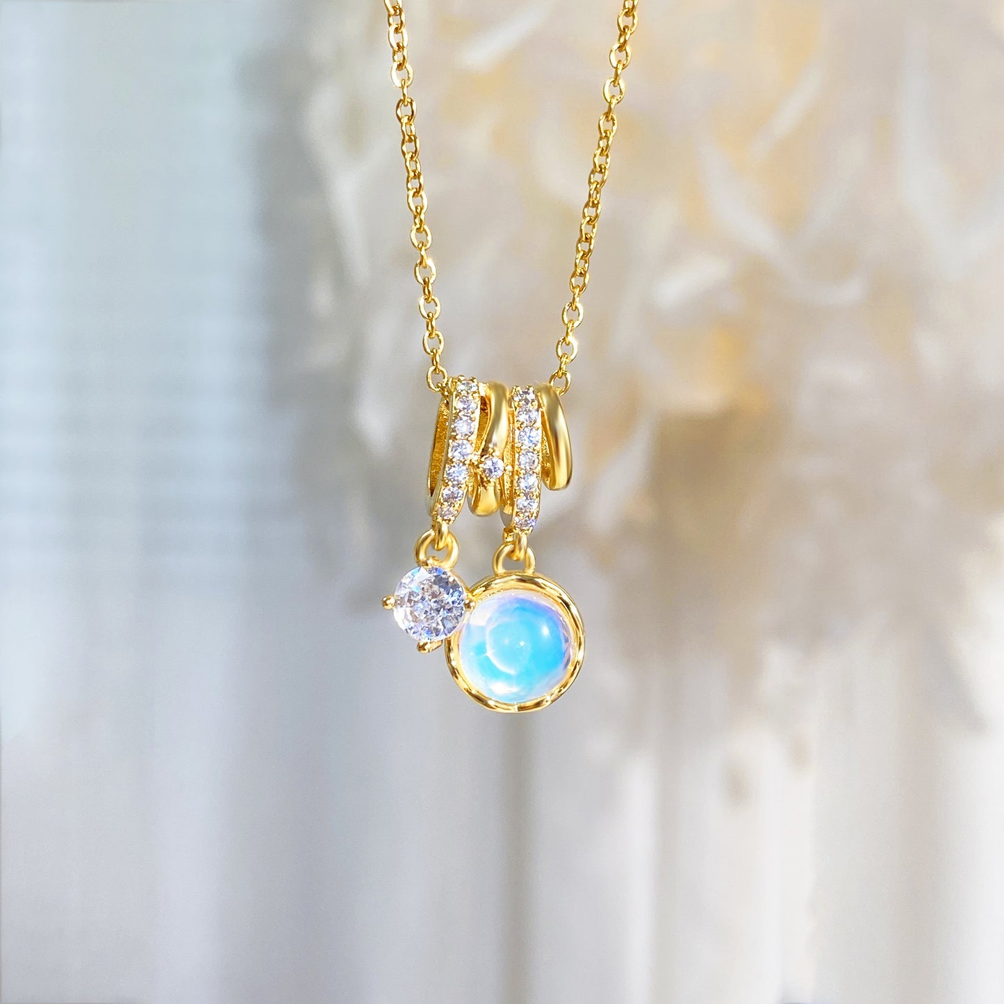 High-grade Copper Gold-plated Heart Zircon Clavicle Chain Necklaces
