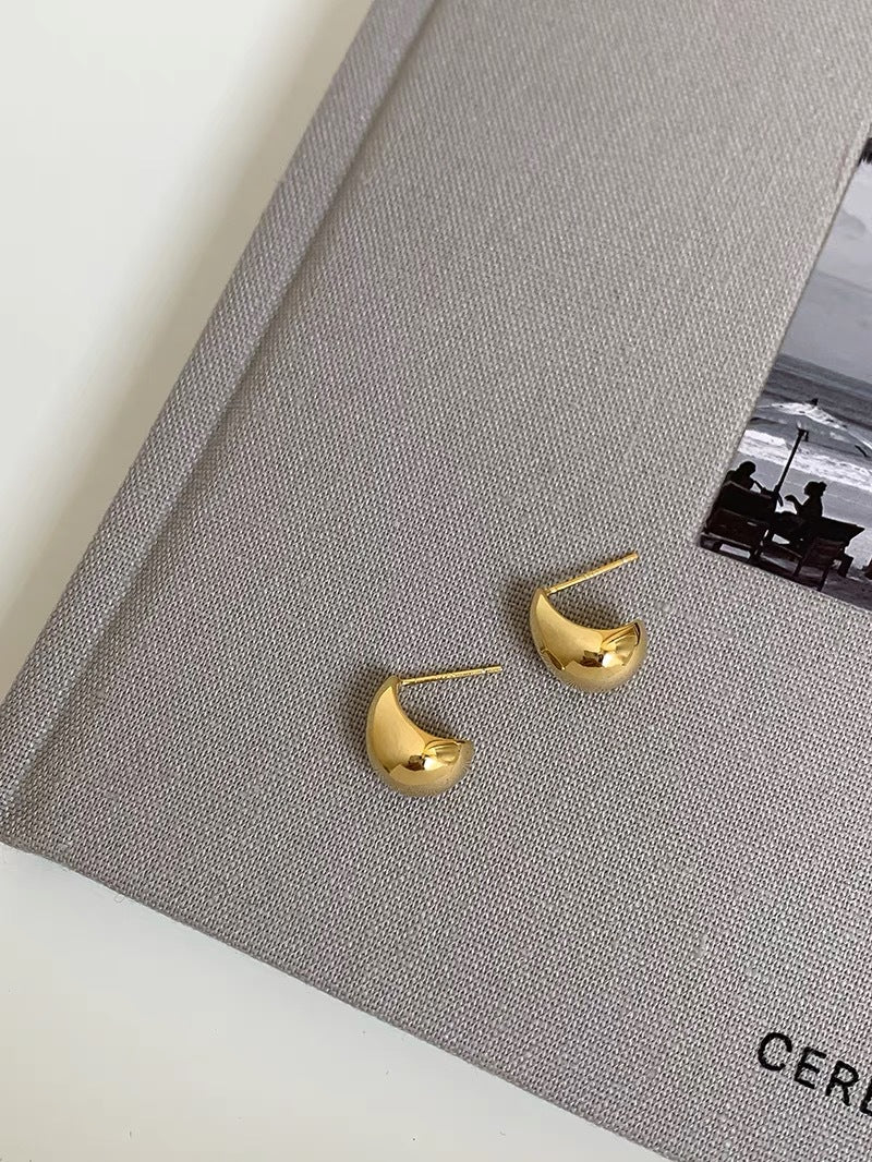 Women's Fashionable Metal Elegant High-grade Vintage Rings