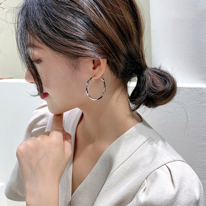 Women's Design Elegant High-grade Light Luxury Big Earrings