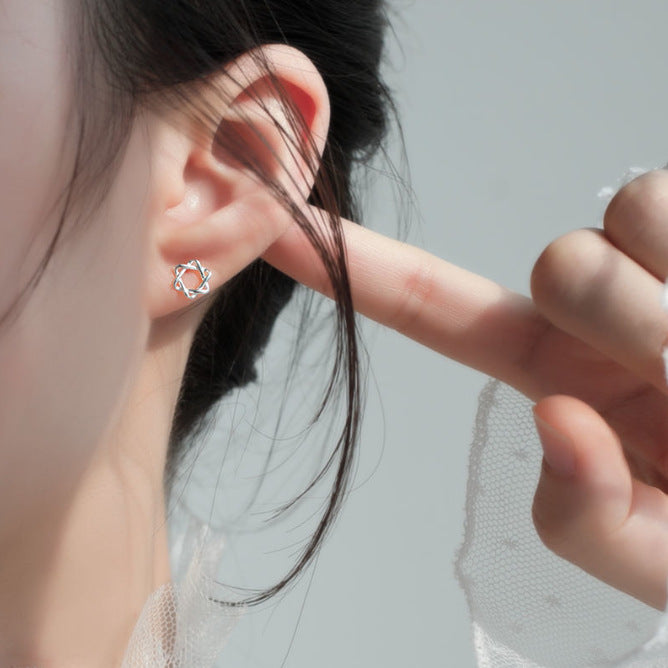 Sier Three-dimensional Hollow Hexagram Style Sweet Earrings