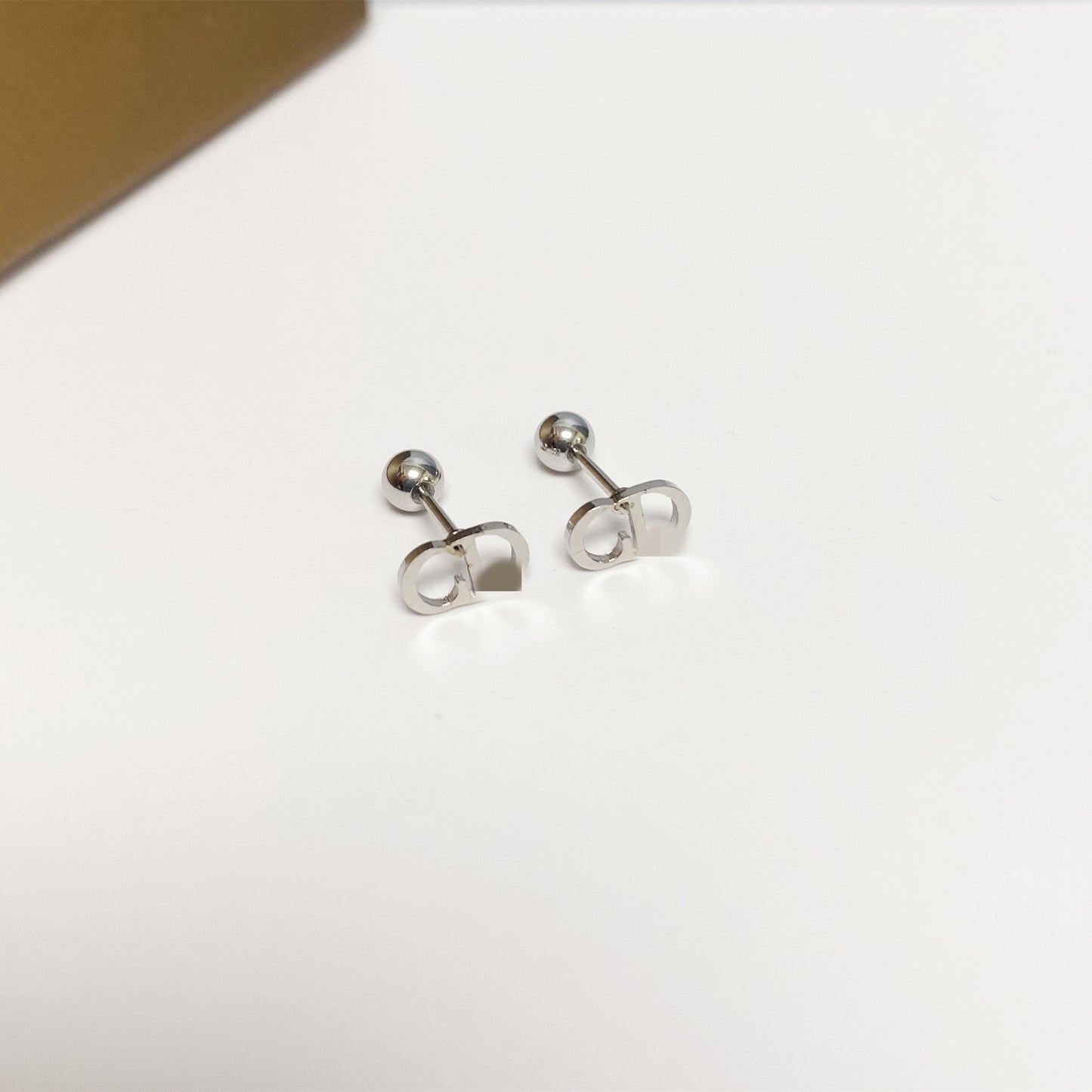 Women's Simple Small Golden Ear Bone Titanium Rings