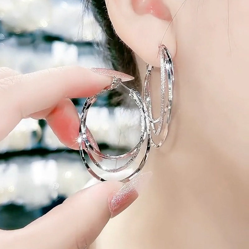 Streaming Trend Big Ear Large Circle Earrings