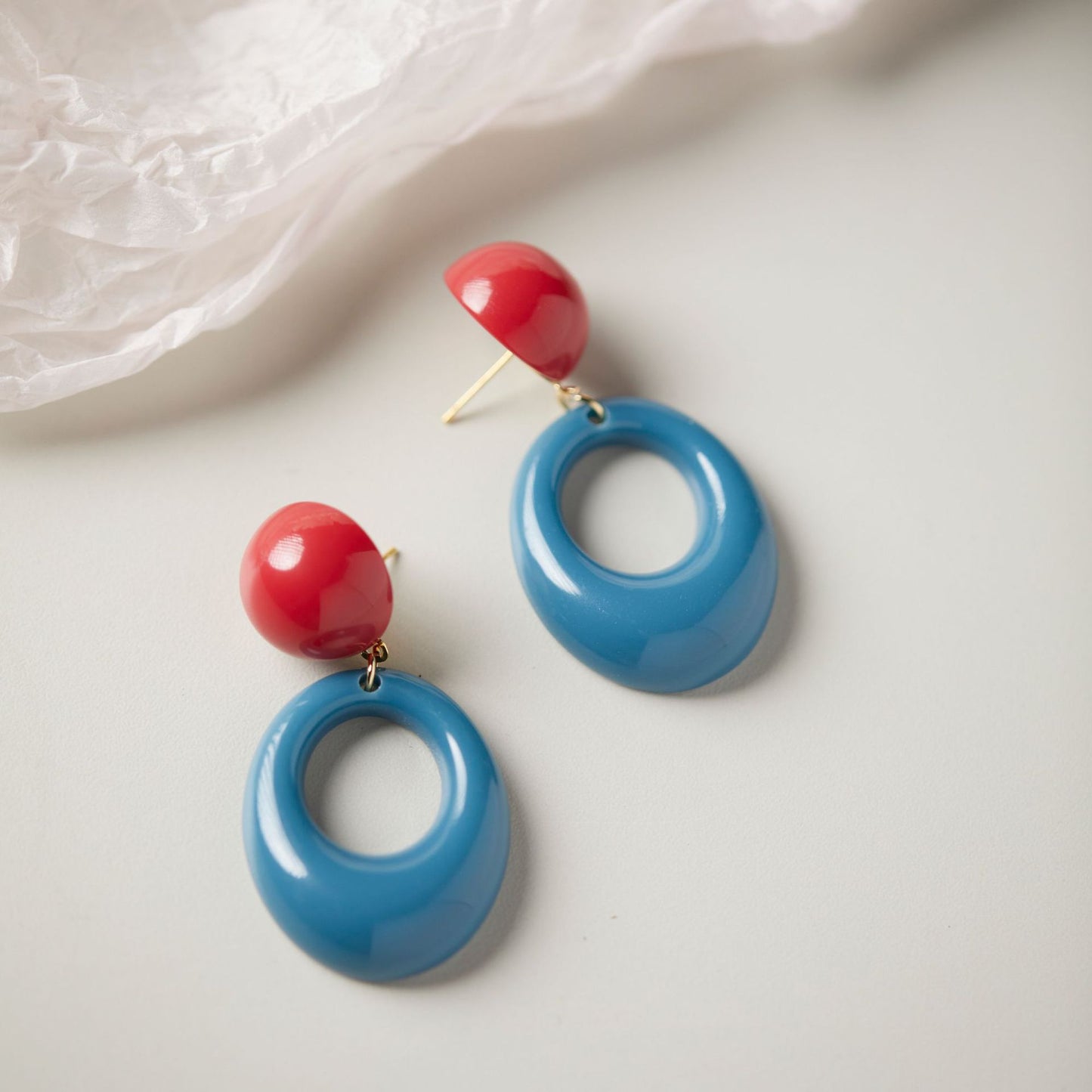 Circle Contrast Exaggerated Personalized Mosquito Coil Earrings