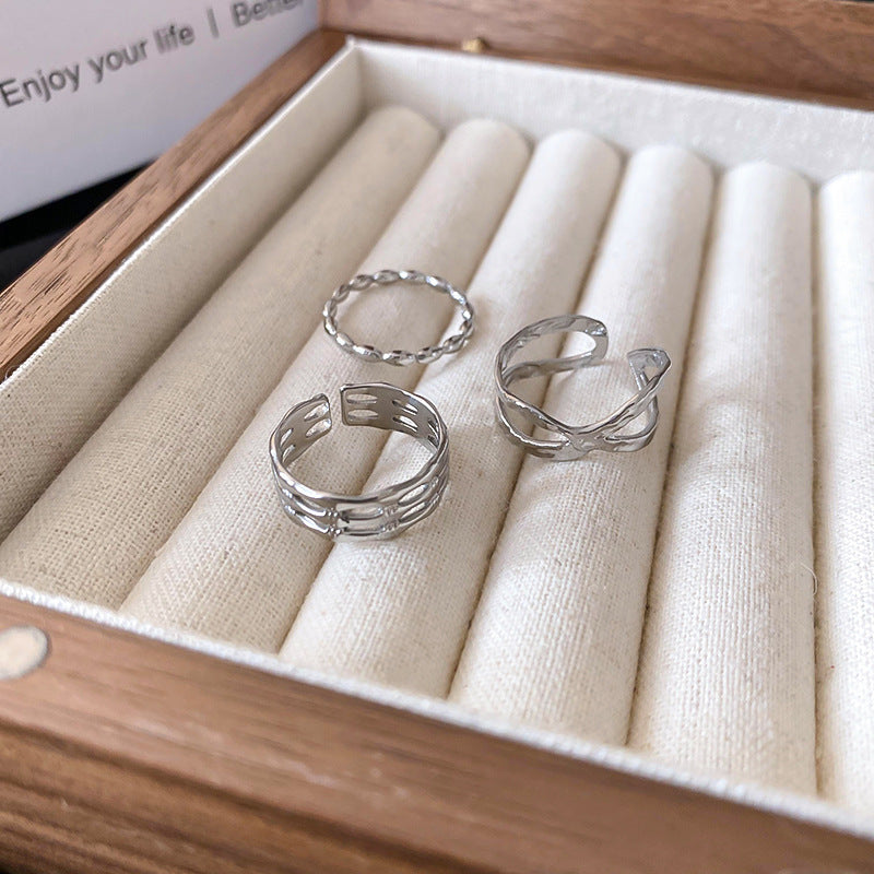 Women's Hollow Wave Geometric Open Trendy Design Rings