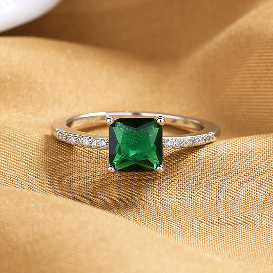 Women's Ornament Micro Inlaid Zircon Vintage Emerald Rings