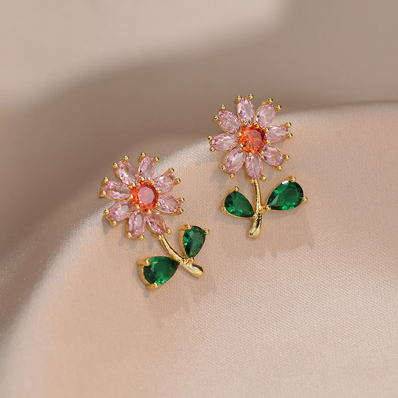 Women's Zircon Flower Special Interest Light Luxury Design Elegant Outfit Necklaces
