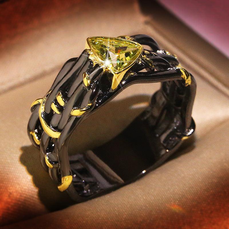 Women's & Men's Two-color Triangle Olive Green Zircon Graceful Rings