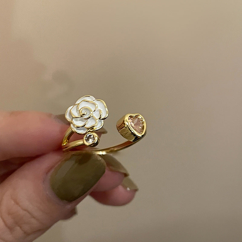 Camellia Heart-shaped Open Female Niche Design Rings