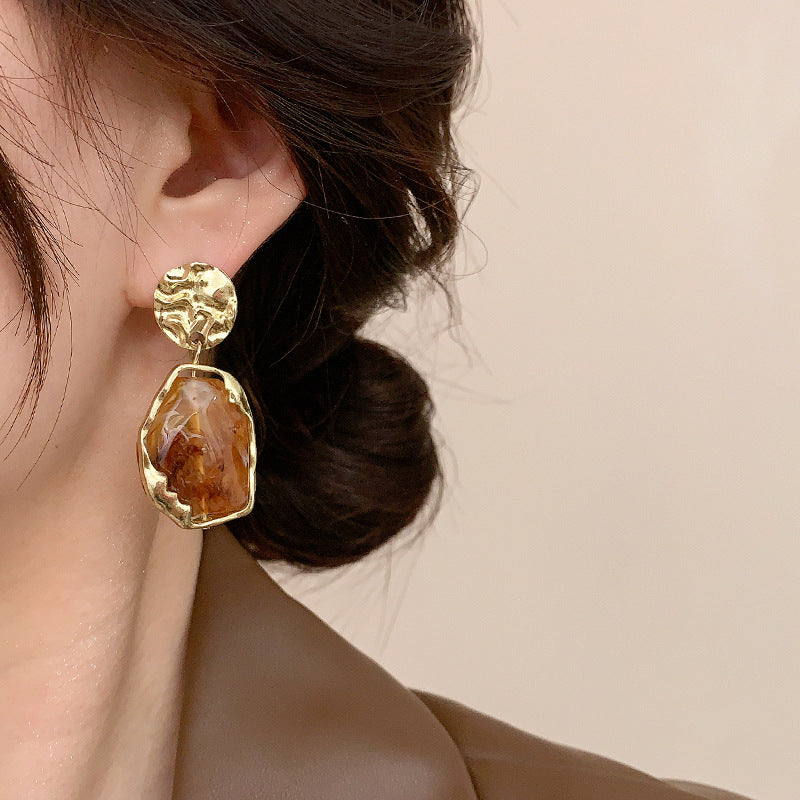 Women's French Retro Amber Elegant Design High-grade Earrings