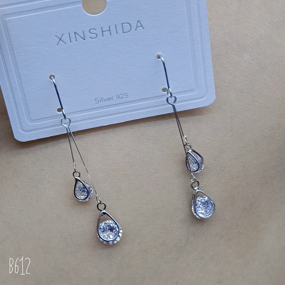 Women's Simple Three Pairs Of White Collar Earrings