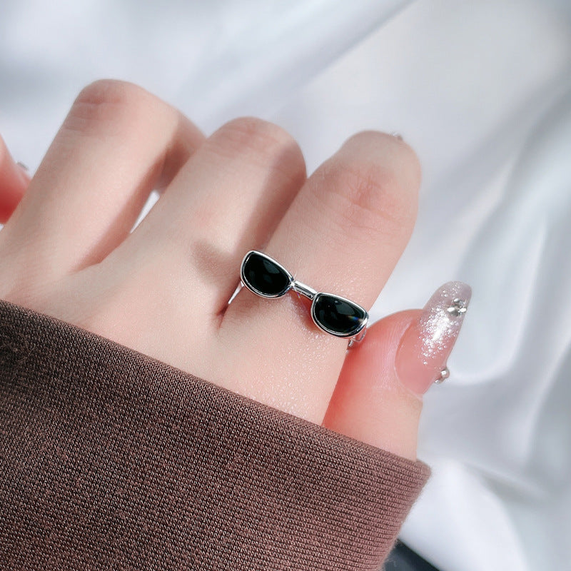 Black Zircon Texture Pleated Butterfly Opening Female Graceful Fashionable Rings