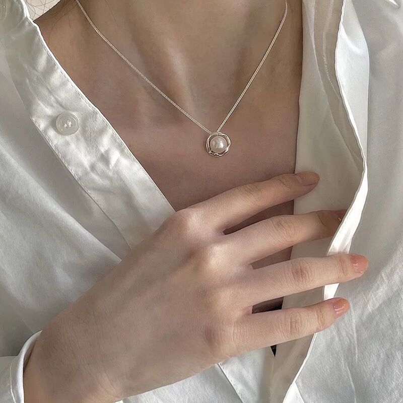 French Retro Freshwater Pearl Female Niche High-grade Necklaces