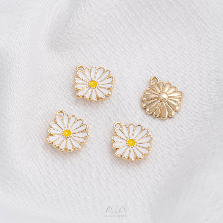 Gold-plated Color Retention Drop Oil Little Daisy Pendants