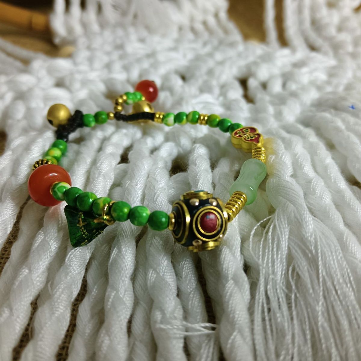 Women's Style Retro Personality Nepal Beads Thailand Wax Bracelets