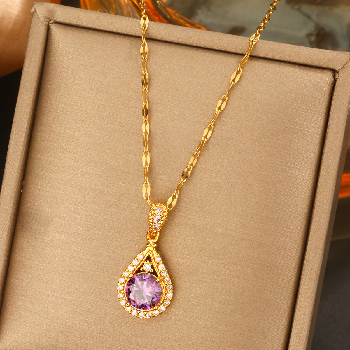 Women's Fashion Commuter Light Luxury Sweater Chain Necklaces