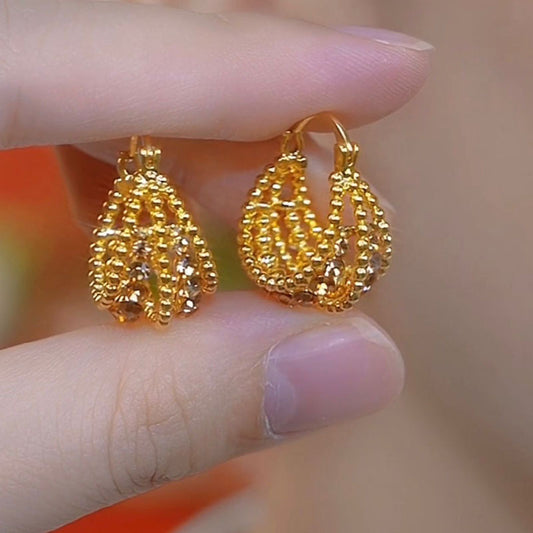 High-grade Brown Hollow Flower Basket Ear Clip Female Niche Earrings