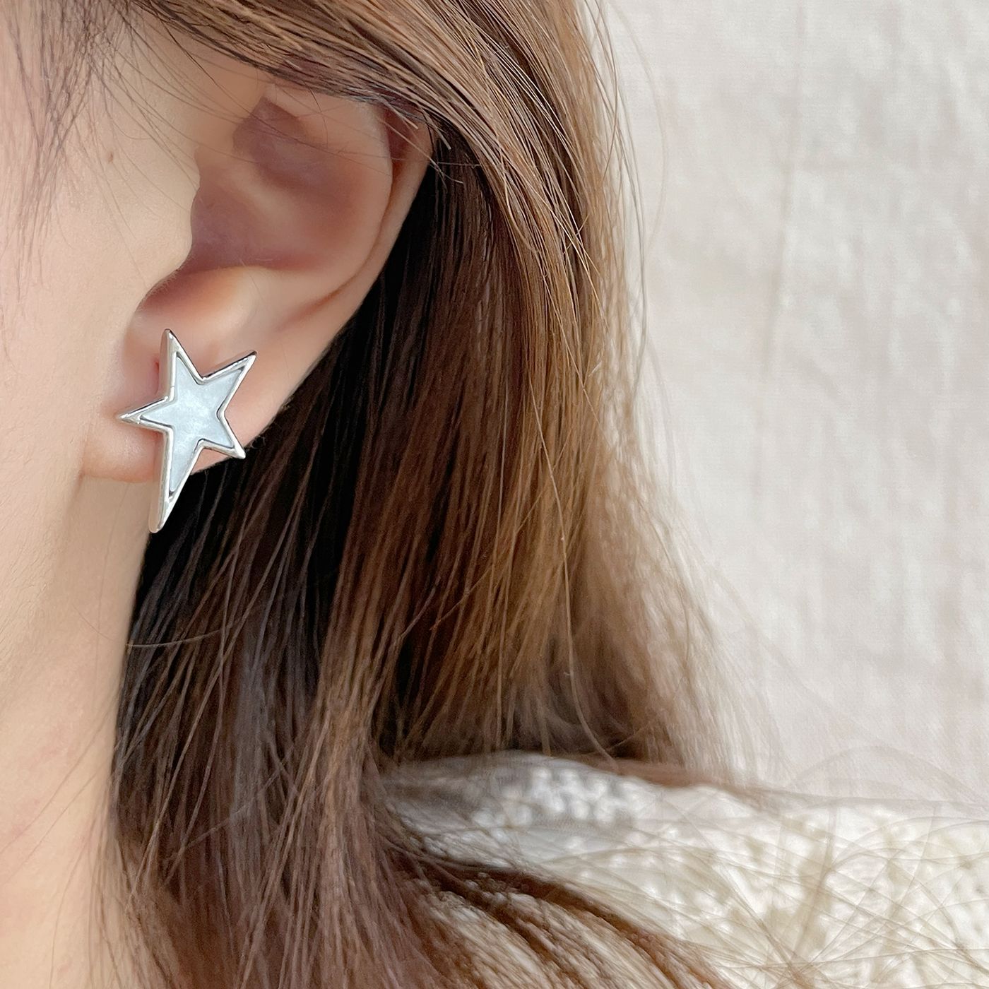 Women's Bear Sier Needle Niche Design Unique Earrings
