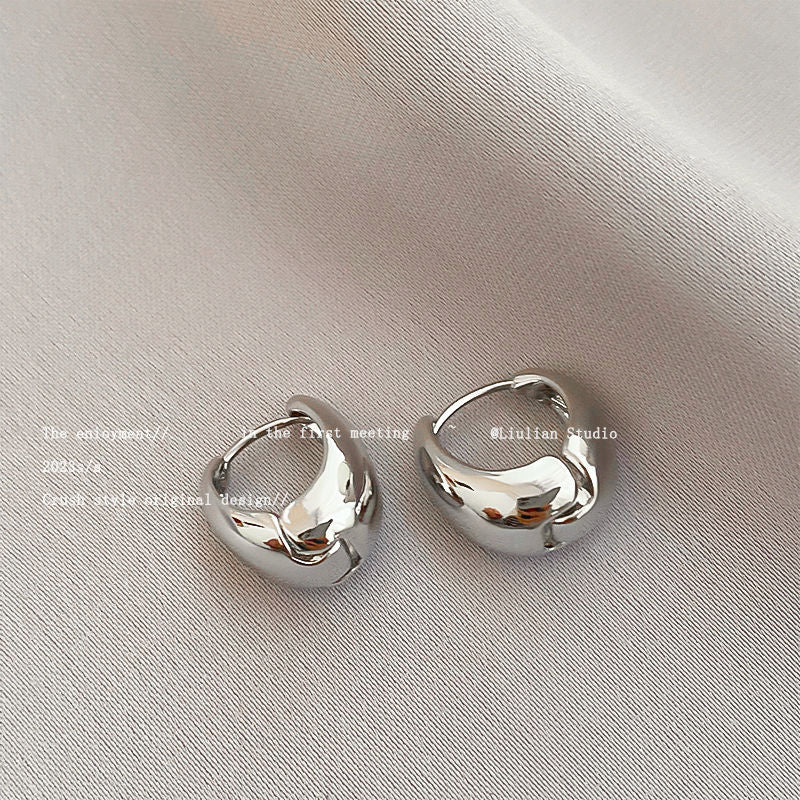 Women's Sier Simple Elegant Fashionable High-grade Niche Earrings