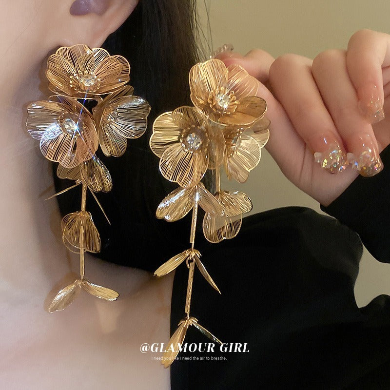 Women's Heavy Metal Long Fashion High Sense Earrings