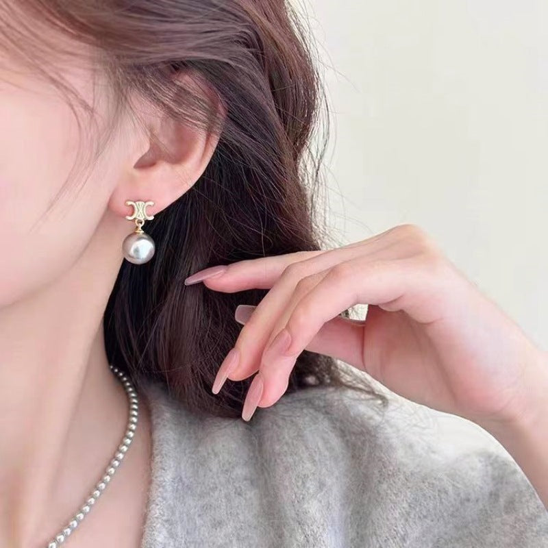 Women's French Style High-grade Pearl Niche Design Earrings