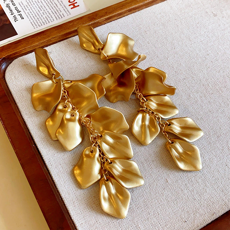 Women's Sier Needle Stitching Flower Tassel Unique Earrings