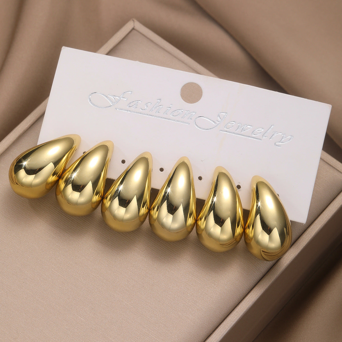 Fashion Type Water Drop Retro Exaggerated Earrings