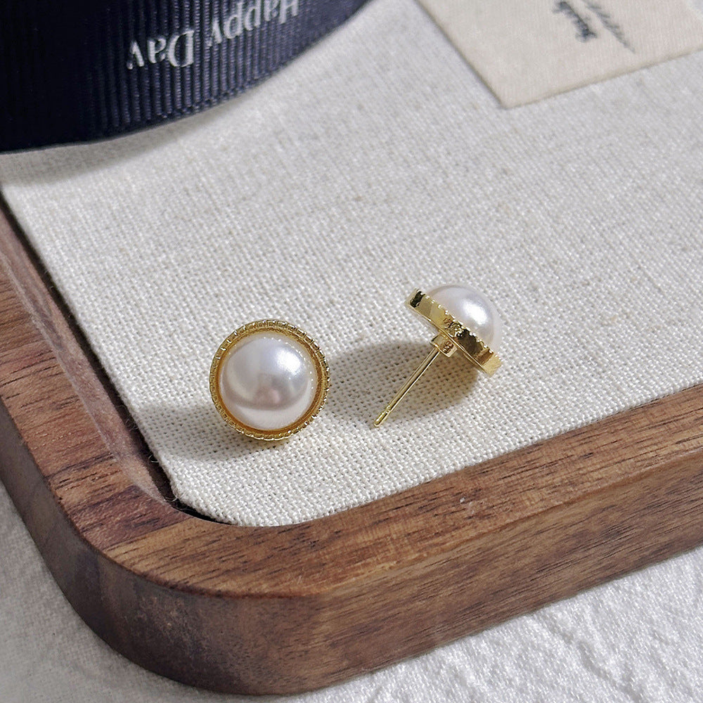 Women's Pearl Fashion High-grade Summer Ear Light Earrings