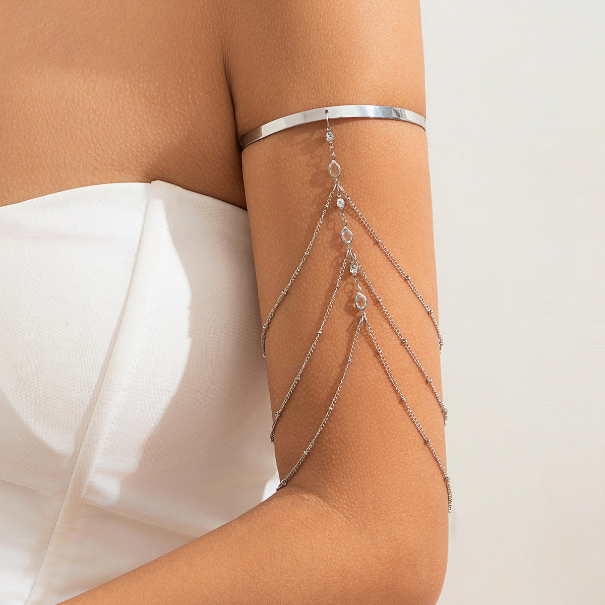 Ornament Fashion Sexy Tassel Inlaid White Bracelets
