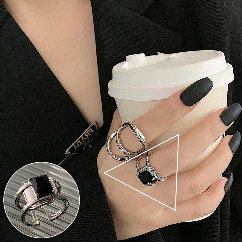 Women's Sugar Retro Fashion Geometry Pattern V-shaped Open Hip Hop Rings