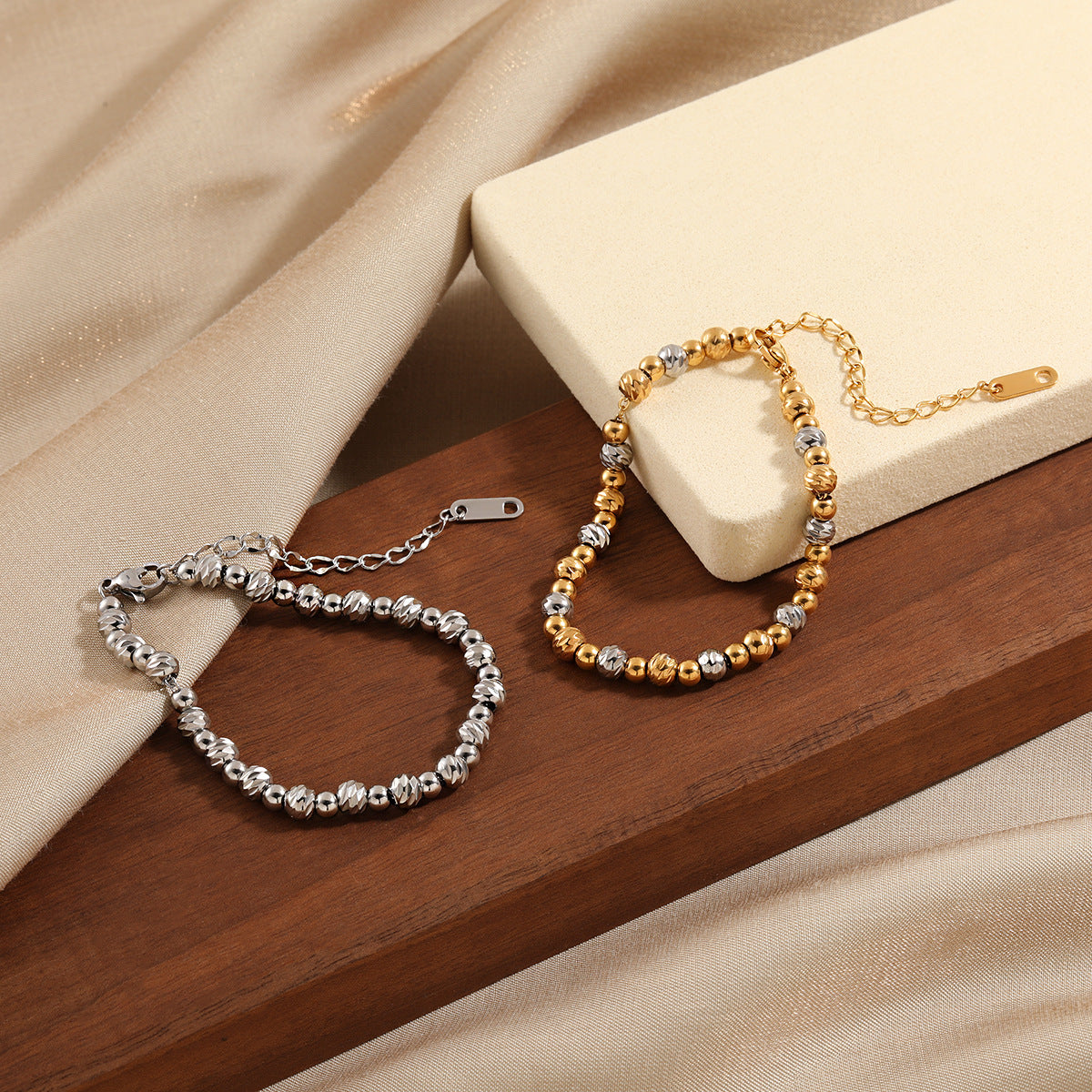 Fashion Personality Twill Batch Flower Beads Female Bracelets